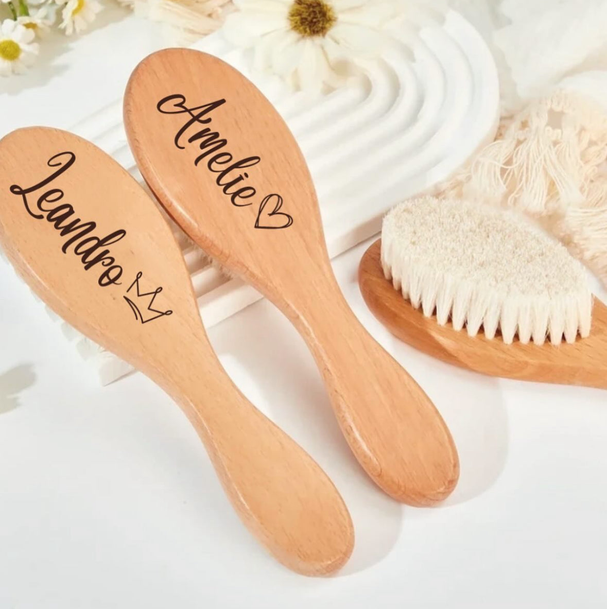 Baby Haarbürste individuell graviert