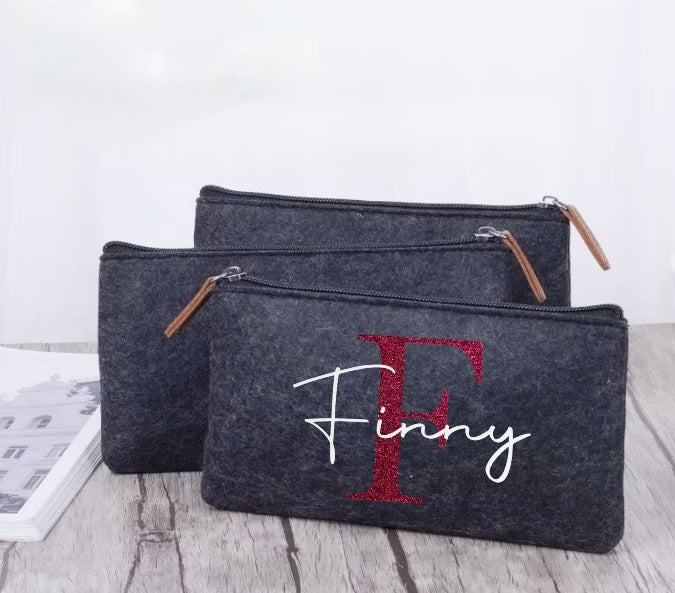 Individuelles Etui Initials