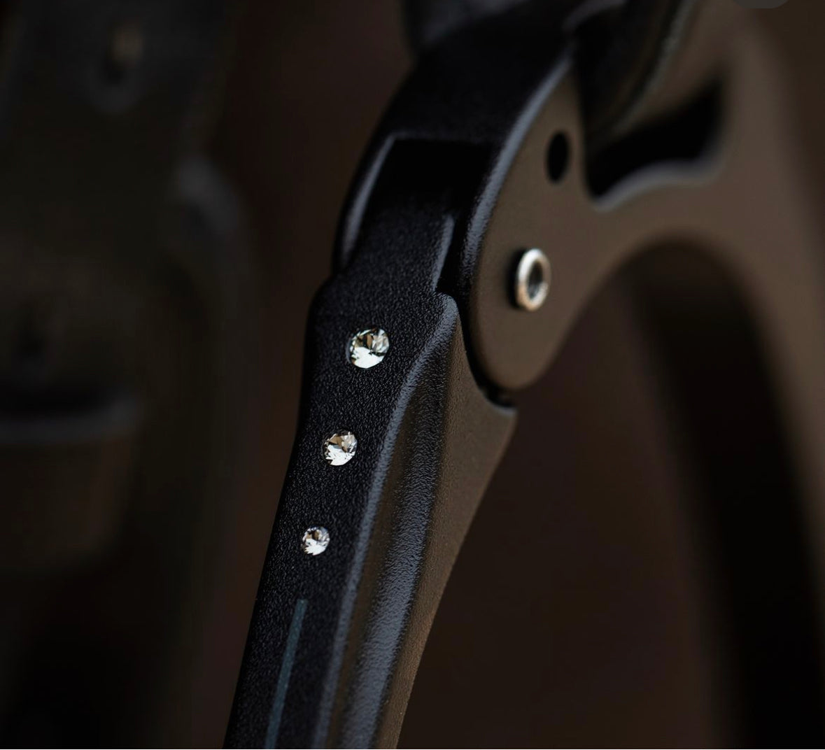 Sicherheitssteigbügel Arena Aluplus 2.0 Swarovski Edition