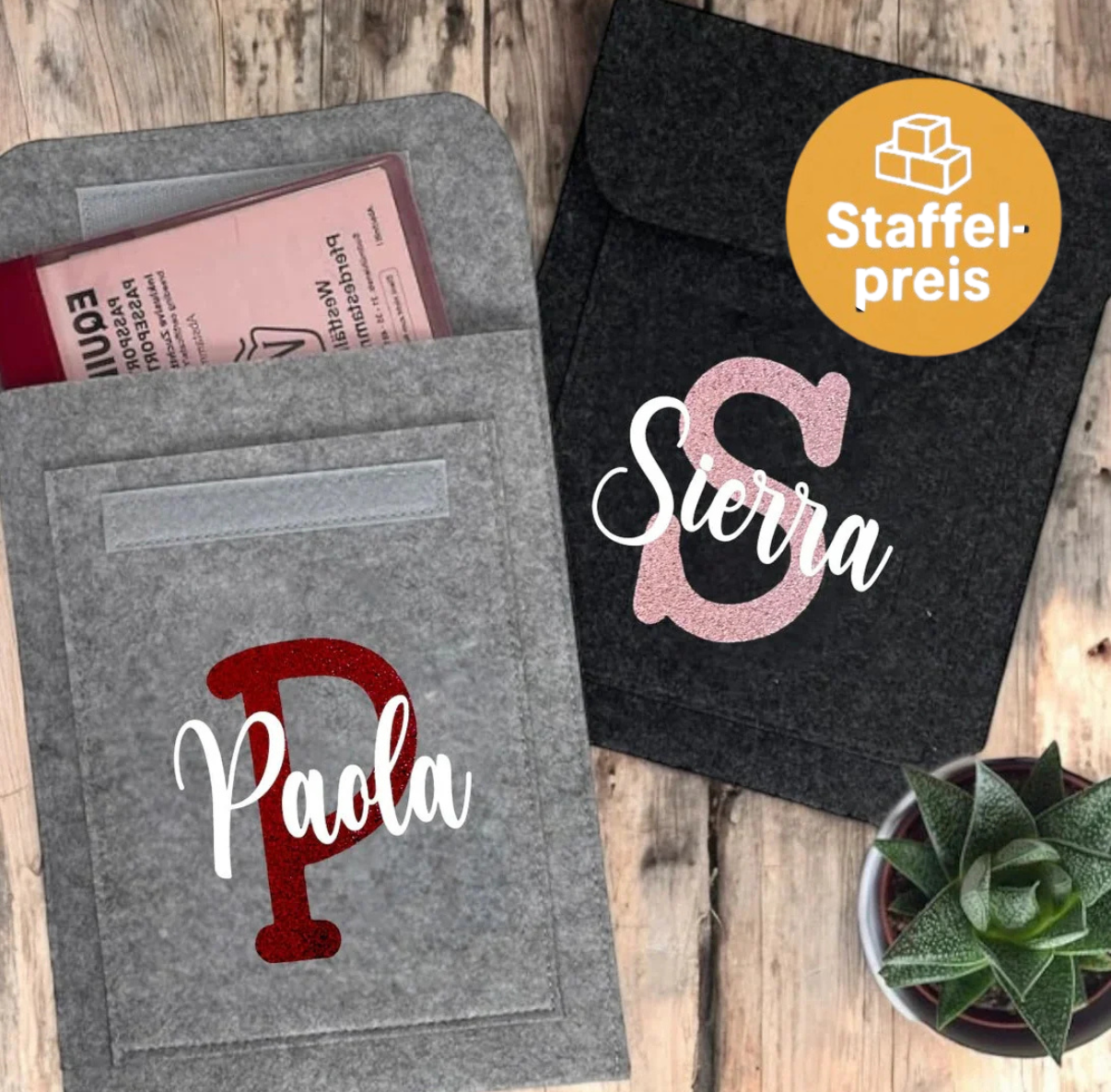 Individuelle Equidenpasshülle Initials