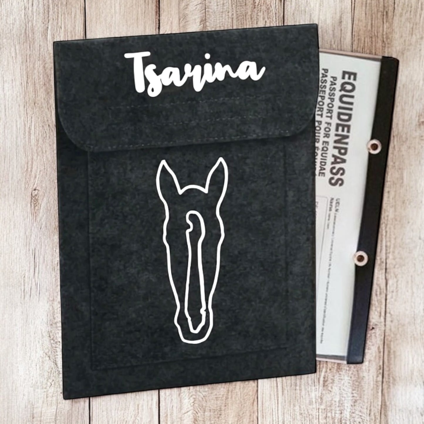 Individuelle Equidenpasshülle Silhouette inkl. Erstellung der individuellen Silhouette