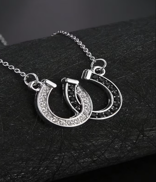 Zirkonienhalskette Hufeisen